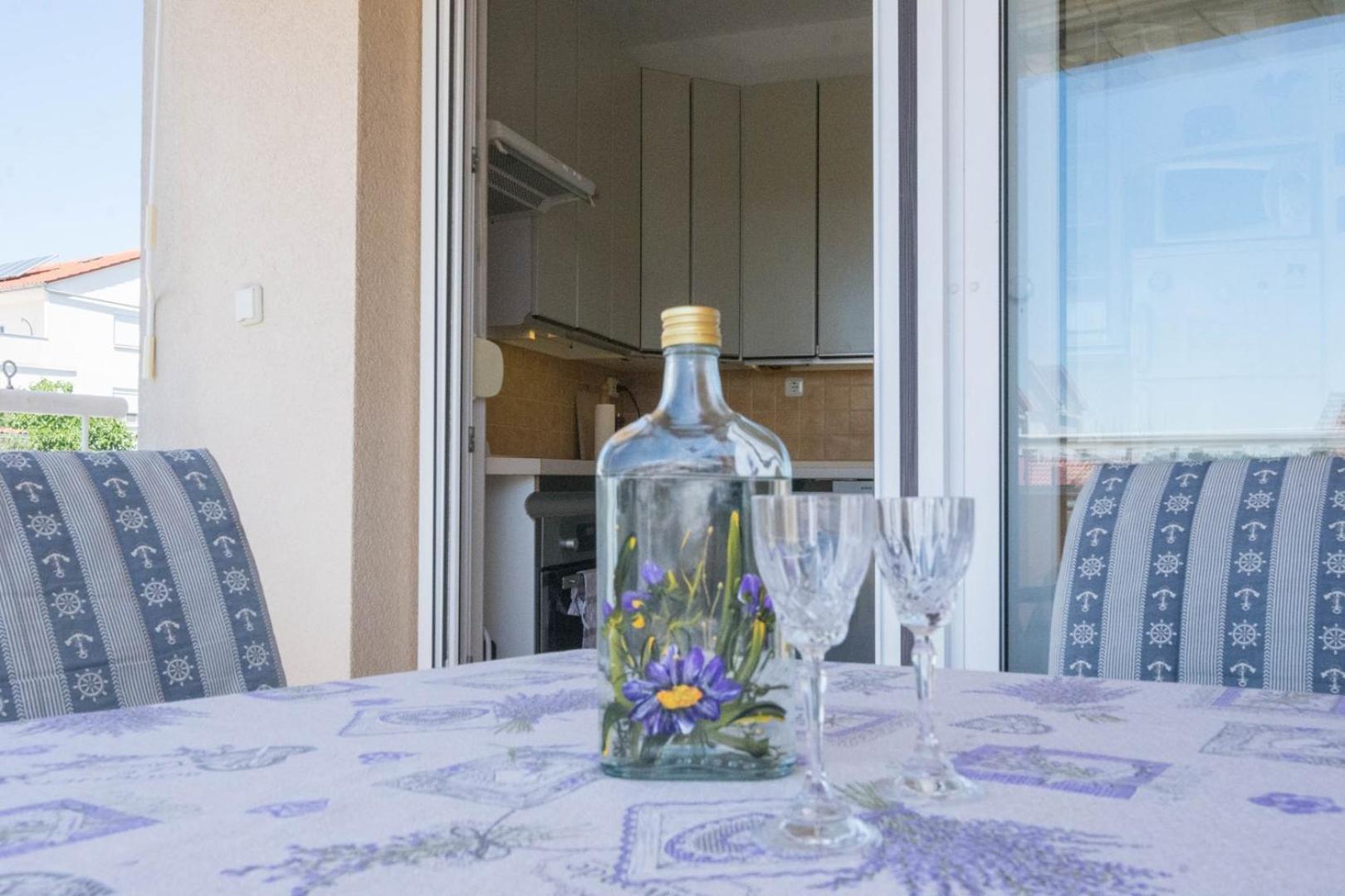 Spacious Apartment On A Great Location -Apartment Kuhta บีโอกราดนาโมรู ภายนอก รูปภาพ
